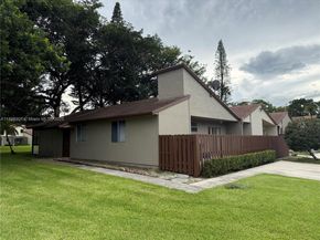 22279 Woodborn Dr, Boca Raton FL 33428