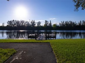 22279 Woodborn Dr, Boca Raton FL 33428