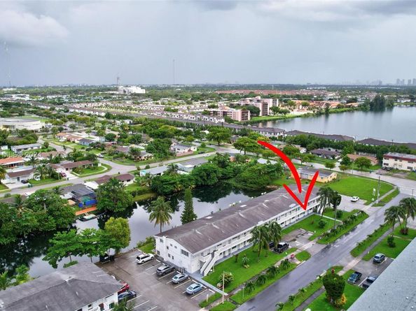121 NE 204th St 9, Miami Gardens FL 33179