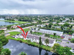 121 NE 204th St 9, Miami Gardens FL 33179