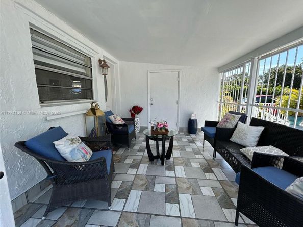 1941 NW 113th Ter, Miami FL 33167