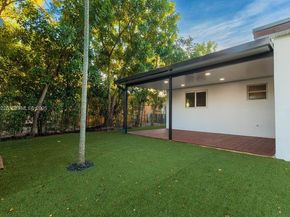 256 NW 78th Ter, Margate FL 33063