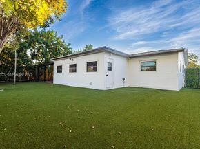 256 NW 78th Ter, Margate FL 33063