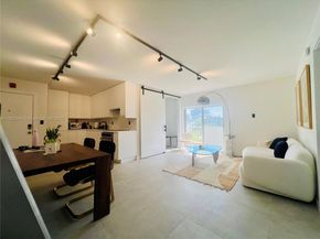 240 Collins Ave 4A, Miami Beach FL 33139