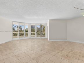 21050 Point Pl 502, Aventura FL 33180