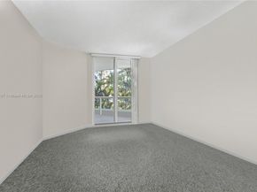 21050 Point Pl 502, Aventura FL 33180