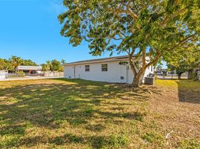 15231 SW 302nd St, Homestead FL 33033