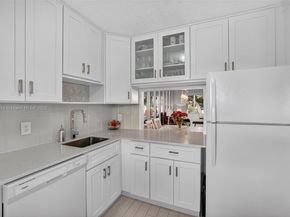 7817 Golf Cir Dr 305, Margate FL 33063