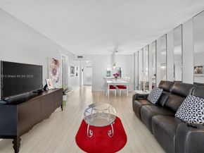 7817 Golf Cir Dr 305, Margate FL 33063