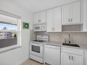 7817 Golf Cir Dr 305, Margate FL 33063