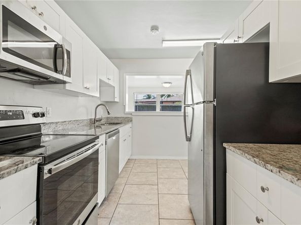 1510 W Terrace Dr, Lake Worth FL 33460