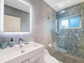 10658 NE 11th Ave, Miami Shores FL 33138