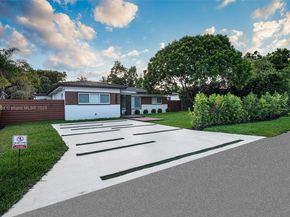 10658 NE 11th Ave, Miami Shores FL 33138