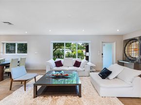 10658 NE 11th Ave, Miami Shores FL 33138