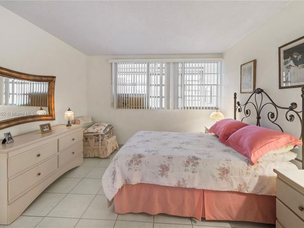 1333 E Hallandale Beach Blvd 409, Hallandale Beach FL 33009