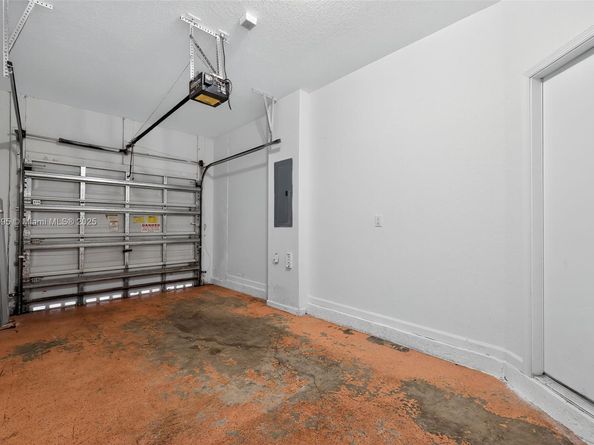 21105 NW 14th PL 238, Miami Gardens FL 33169