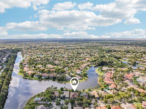 700 Verona Ct, Weston FL 33326