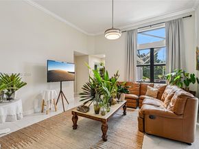 700 Verona Ct, Weston FL 33326