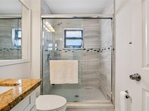 700 Verona Ct, Weston FL 33326