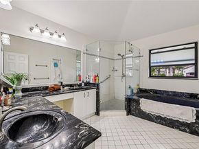 700 Verona Ct, Weston FL 33326