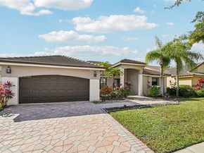 700 Verona Ct, Weston FL 33326