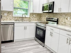 2850 NW 12th Ct, Fort Lauderdale FL 33311