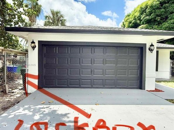 2850 NW 12th Ct, Fort Lauderdale FL 33311