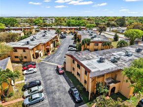 13731 SW 84th St A11, Miami FL 33183