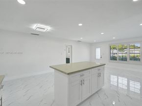 2015 N 58th Ave, Hollywood FL 33021