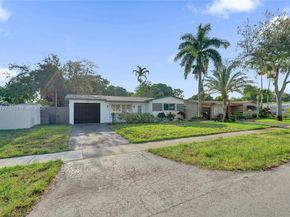 2015 N 58th Ave, Hollywood FL 33021