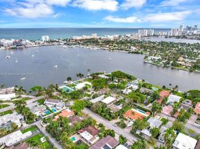 919 N Northlake Dr, Hollywood FL 33019