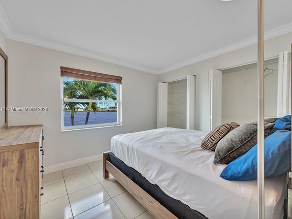 815 NW 126th Ct, Miami FL 33182