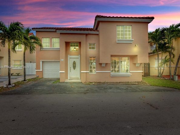 815 NW 126th Ct, Miami FL 33182
