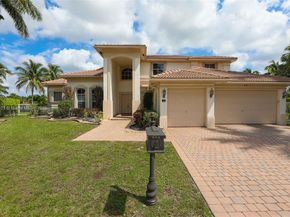 934 Gulfstream Ct, Weston FL 33327