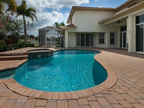 934 Gulfstream Ct, Weston FL 33327