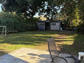 1758 SW 18th St, Miami FL 33145
