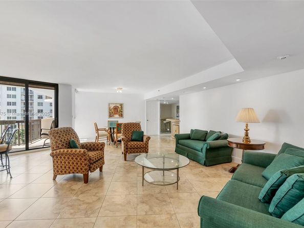 1361 S Ocean Blvd 604, Pompano Beach FL 33062