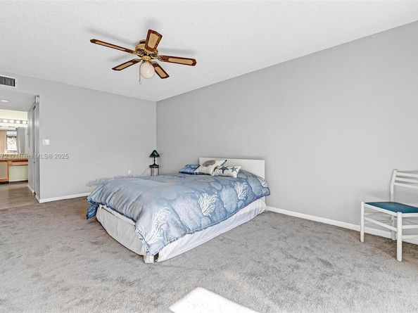 1470 Sheridan St 22C, Hollywood FL 33020