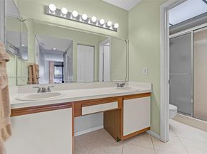 1470 Sheridan St 22C, Hollywood FL 33020