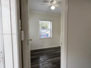 915 N 19th Ave, Hollywood FL 33020