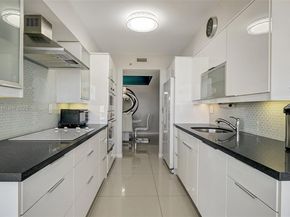 3598 Yacht Club Dr 1901, Aventura FL 33180