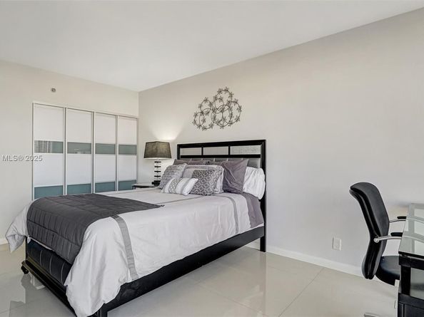 3598 Yacht Club Dr 1901, Aventura FL 33180