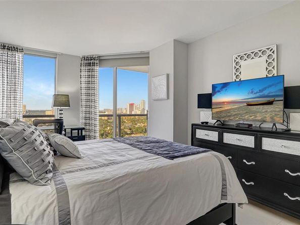 3598 Yacht Club Dr 1901, Aventura FL 33180