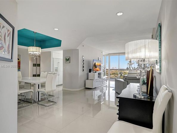 3598 Yacht Club Dr 1901, Aventura FL 33180