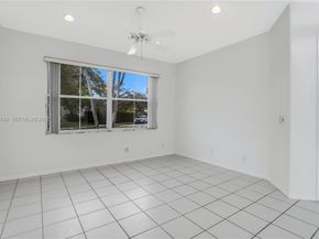 12109 NW 52nd Ct, Coral Springs FL 33076