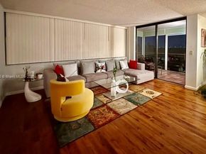 1400 Saint Charles Pl 612, Pembroke Pines FL 33026