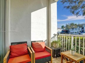 4351 SW 160th Ave 103, Miramar FL 33027