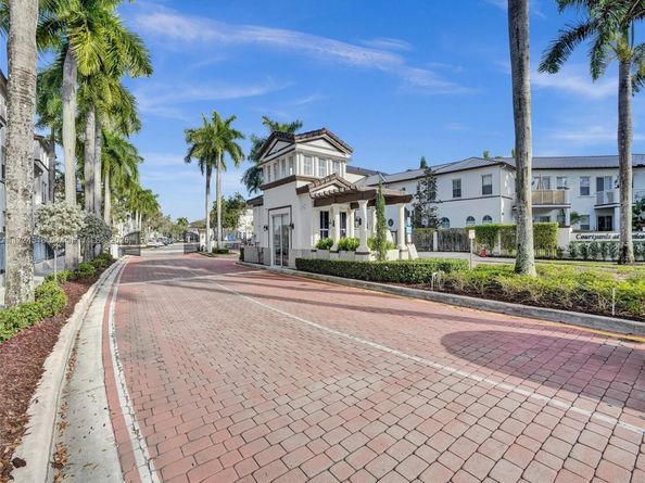 4351 SW 160th Ave 103, Miramar FL 33027