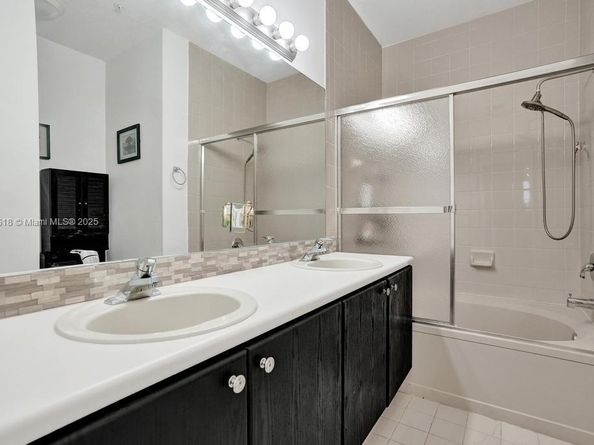 4351 SW 160th Ave 103, Miramar FL 33027