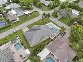 4361 NE 13th Ter, Oakland Park FL 33334